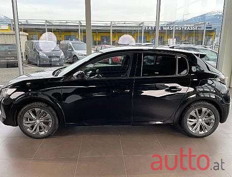 2021' Peugeot 208 photo #4