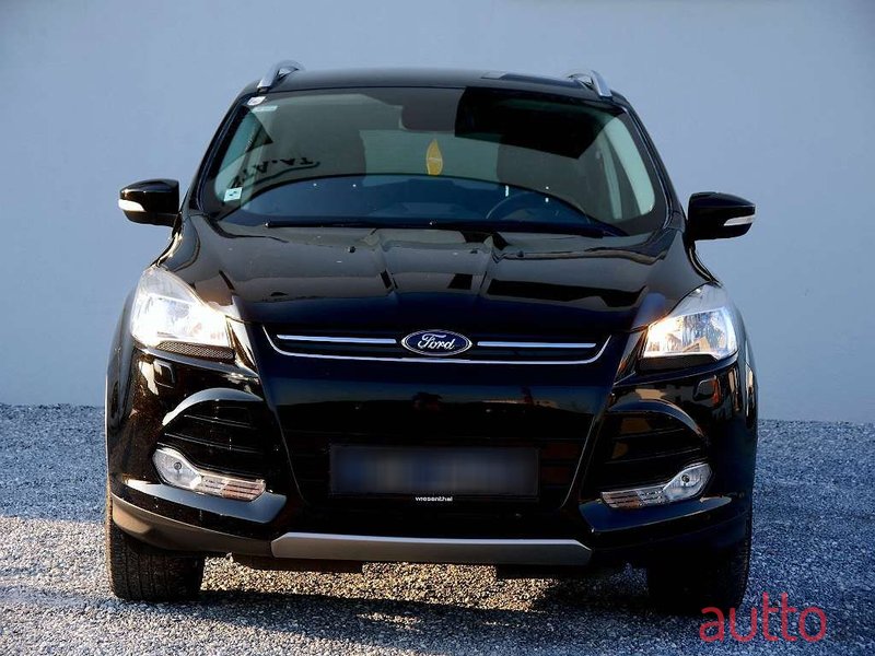 2016' Ford Kuga photo #1