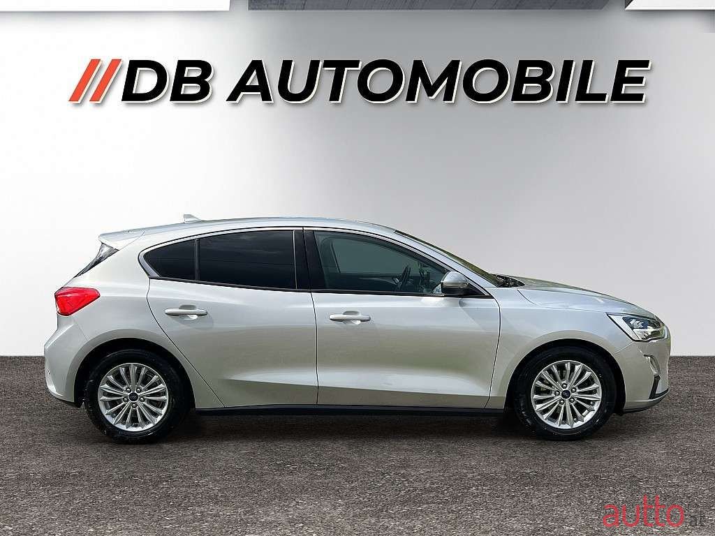 2019' Ford Focus photo #4