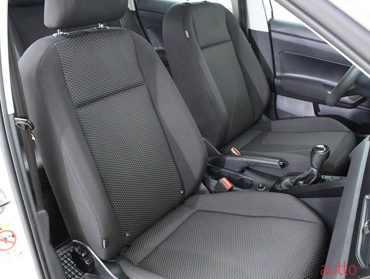 2023' Volkswagen Polo photo #6