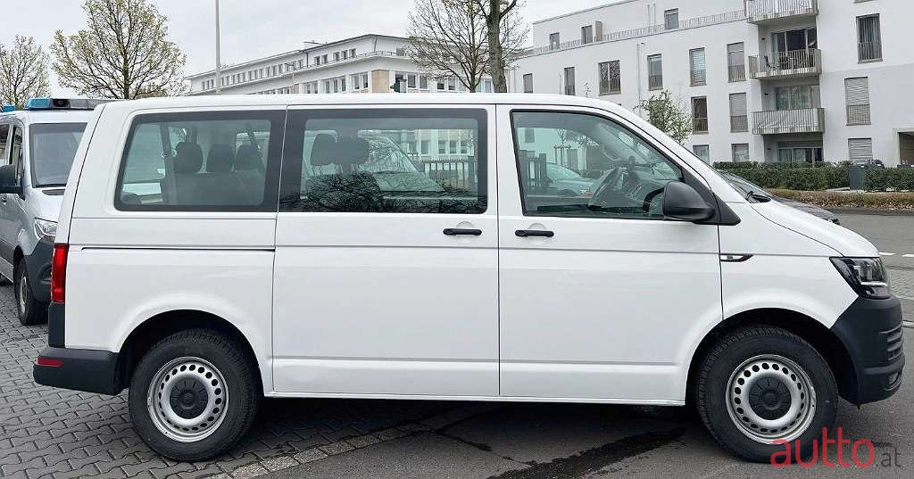 2017' Volkswagen T6 photo #6