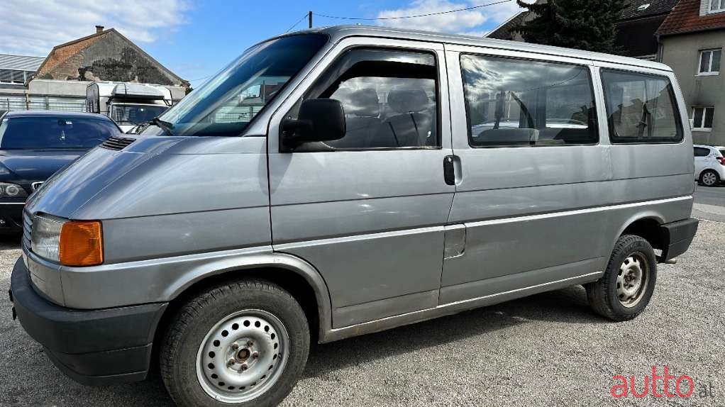1994' Volkswagen T4 photo #3