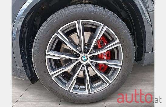 2021' BMW X5 photo #6