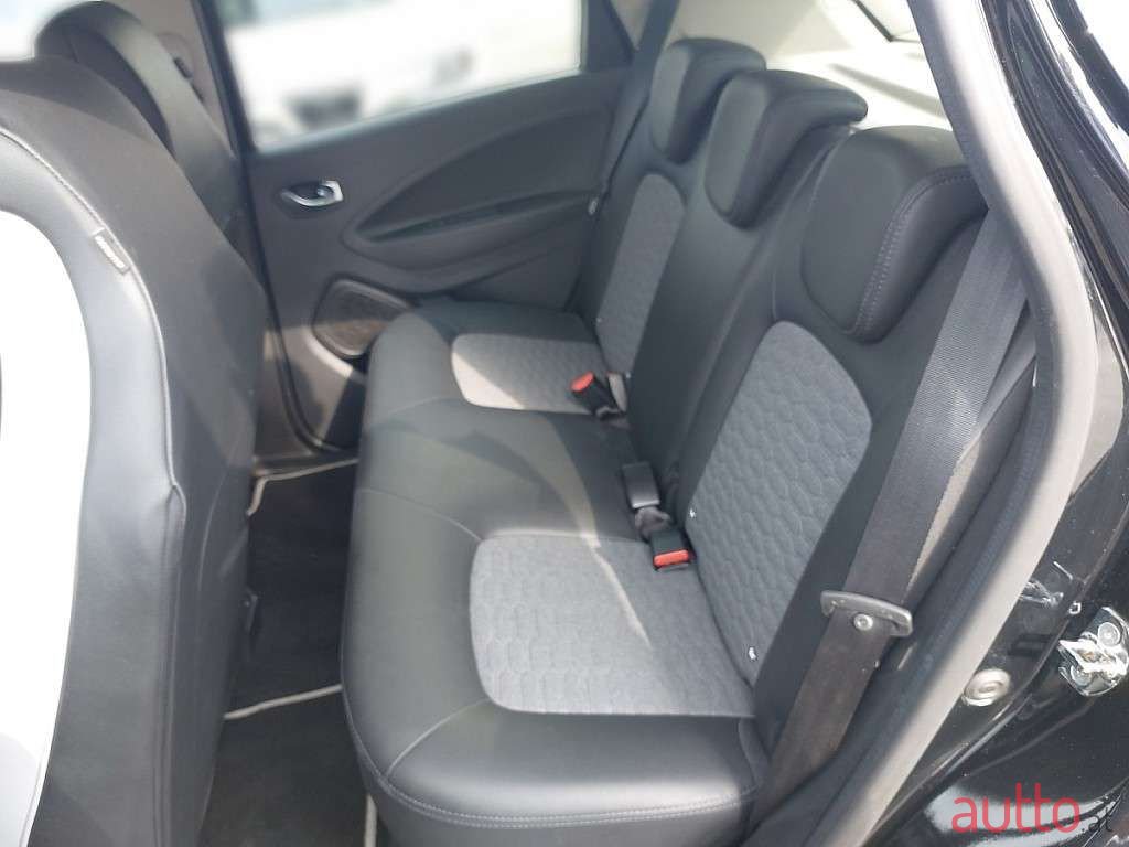 2021' Renault Zoe photo #6