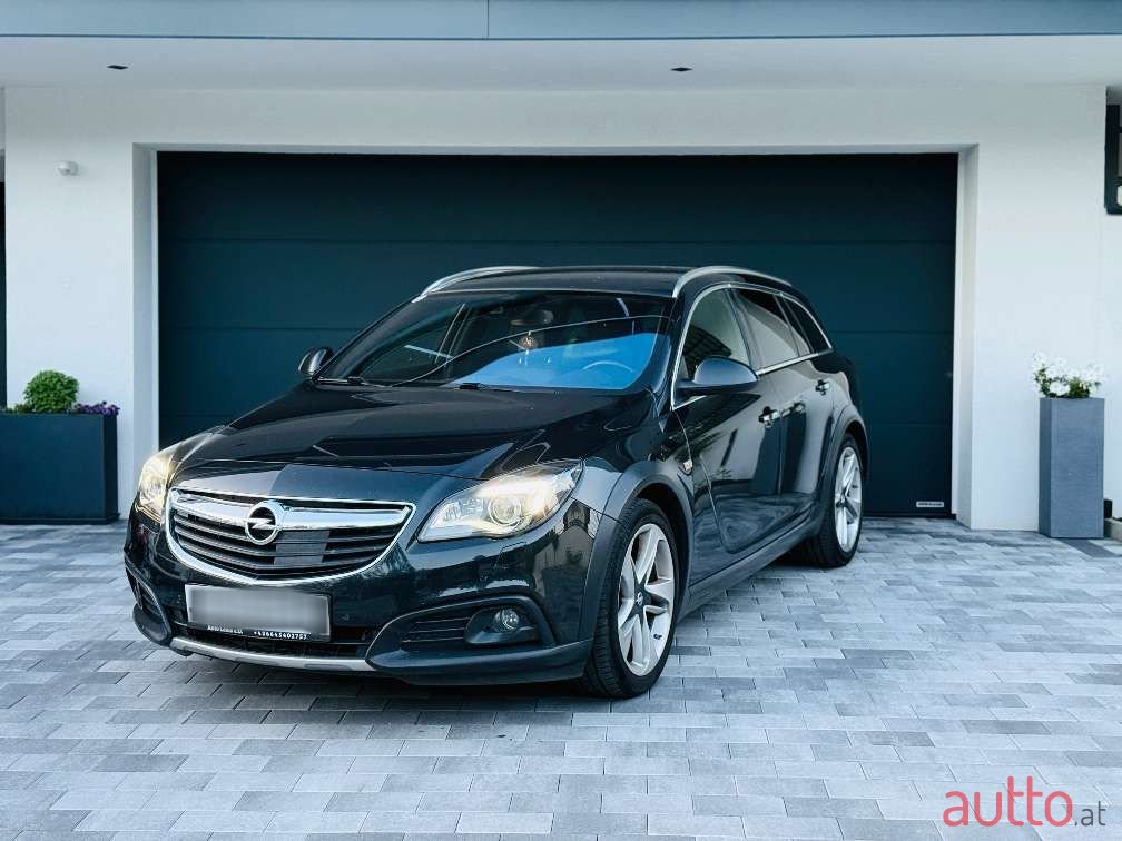 2014' Opel Insignia photo #6