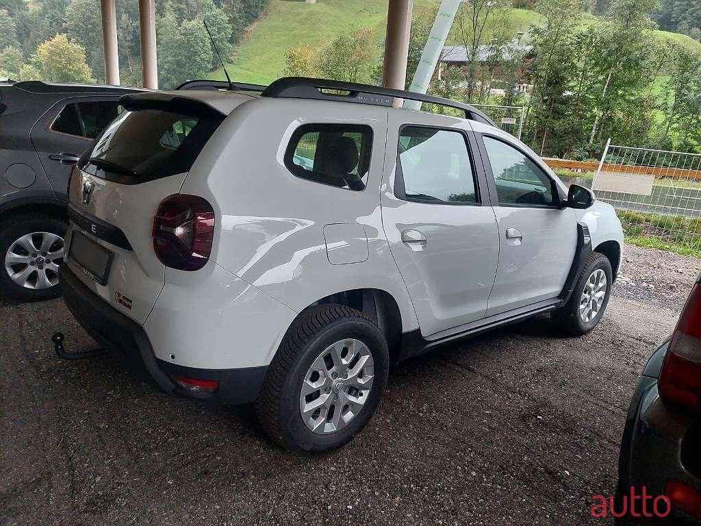 2023' Dacia Duster photo #5