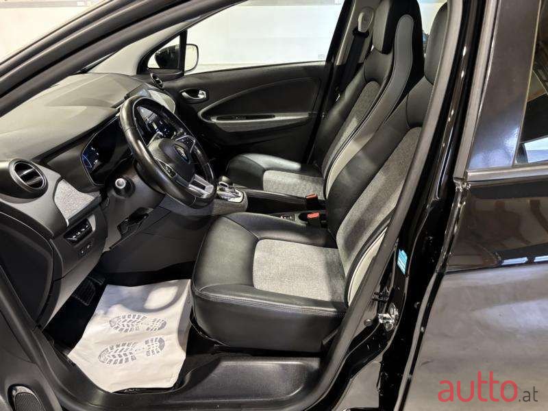 2020' Renault Zoe photo #3