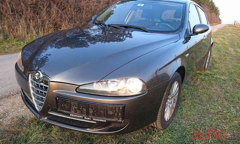 2009' Alfa Romeo 147 photo #2