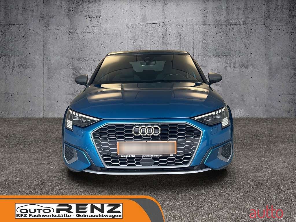 2021' Audi A3 photo #2