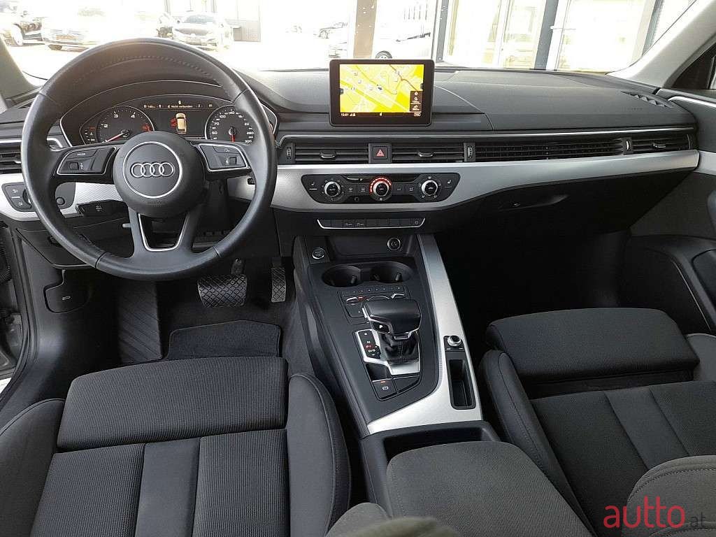 2019' Audi A4 photo #3