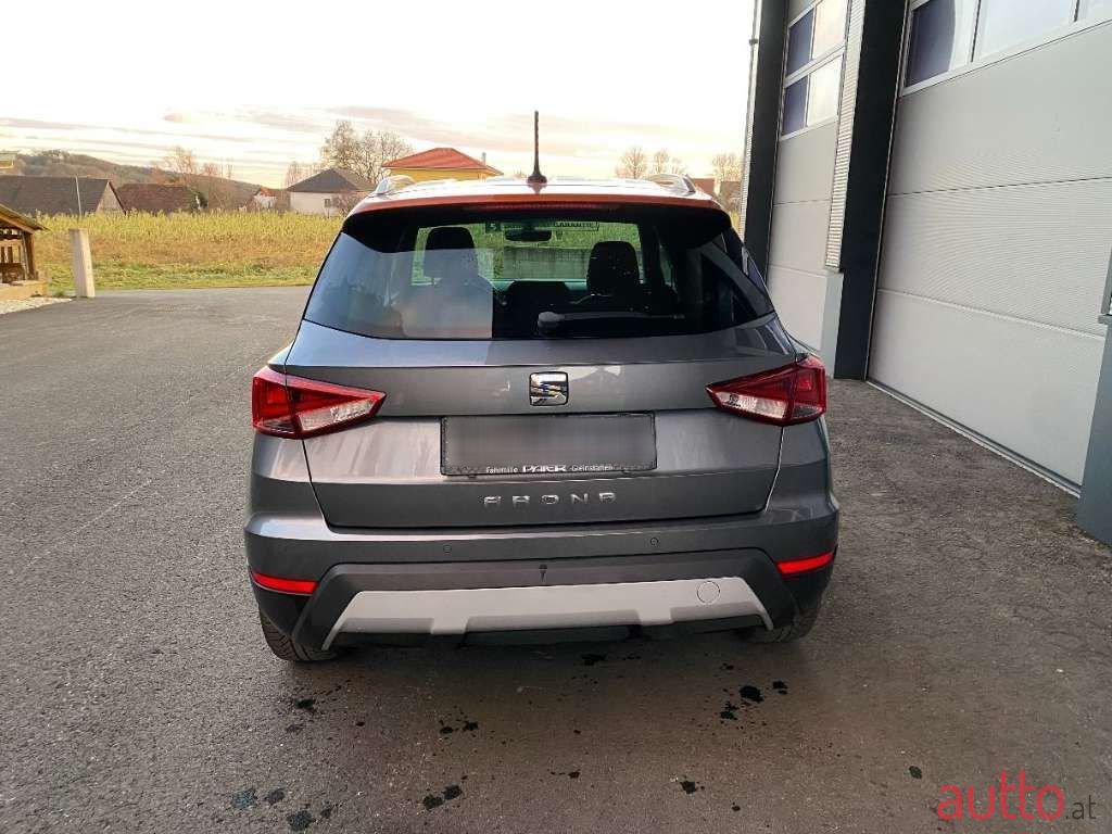 2017' SEAT Arona photo #6