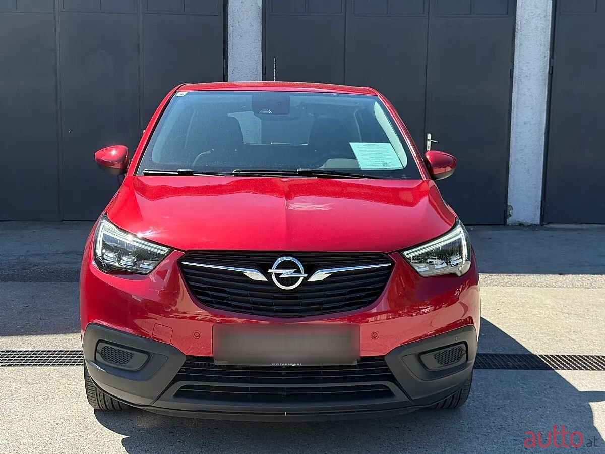 2020' Opel Crossland X photo #2