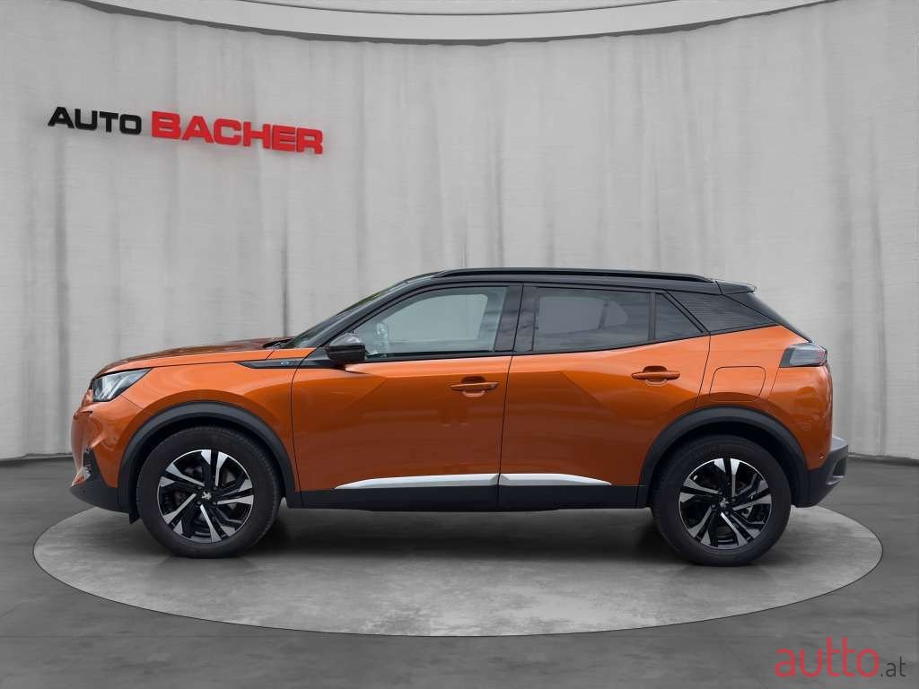 2021' Peugeot 2008 photo #5