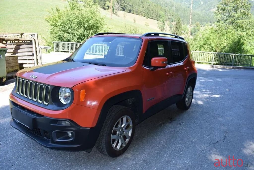 2016' Jeep Renegade photo #1