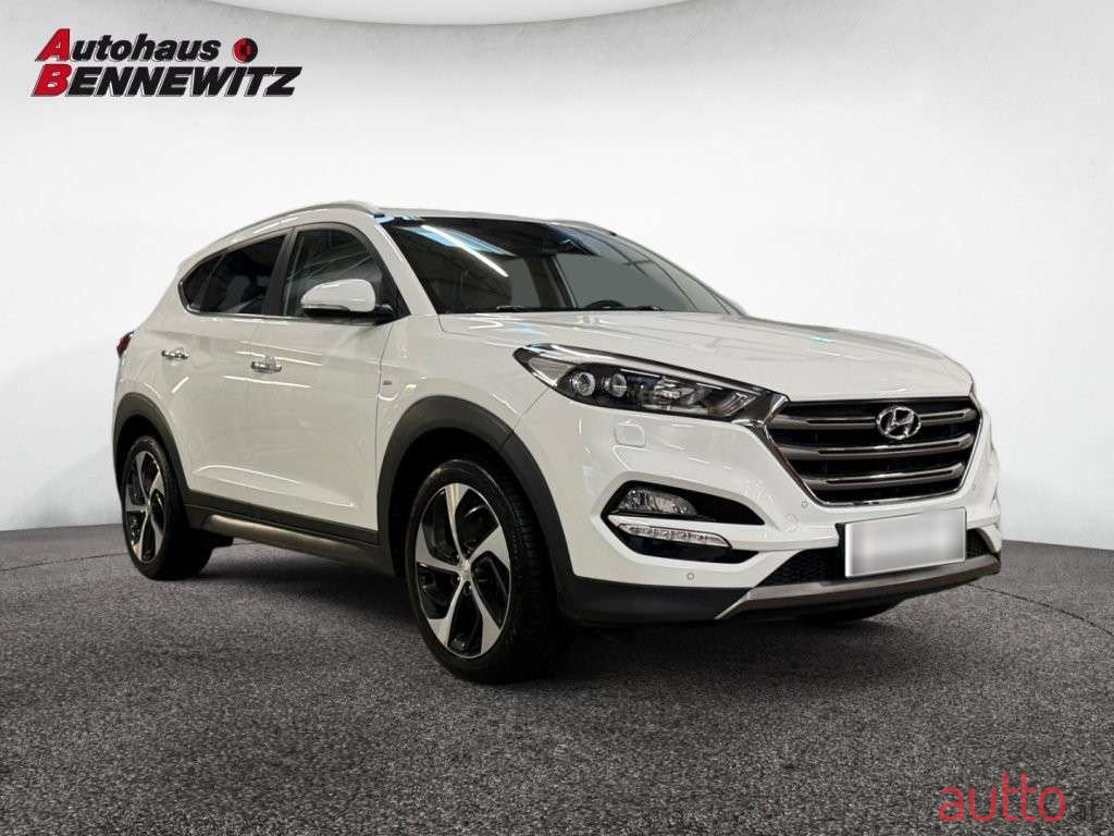 2016' Hyundai Tucson photo #6
