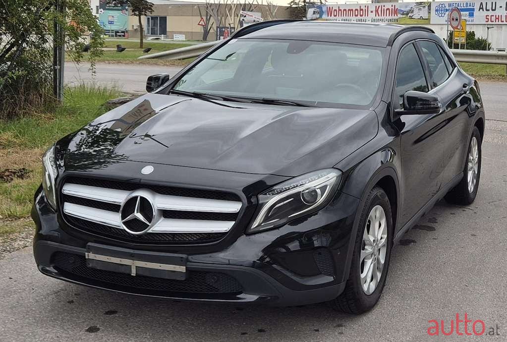 2014' Mercedes-Benz Gla-Klasse photo #1