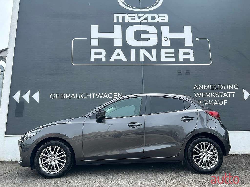2021' Mazda Mazda2 photo #3