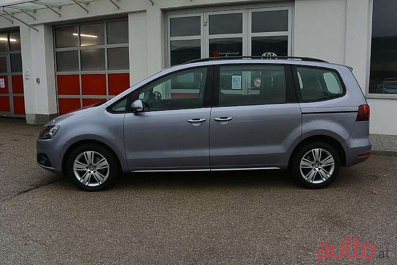 2016' SEAT Alhambra photo #2