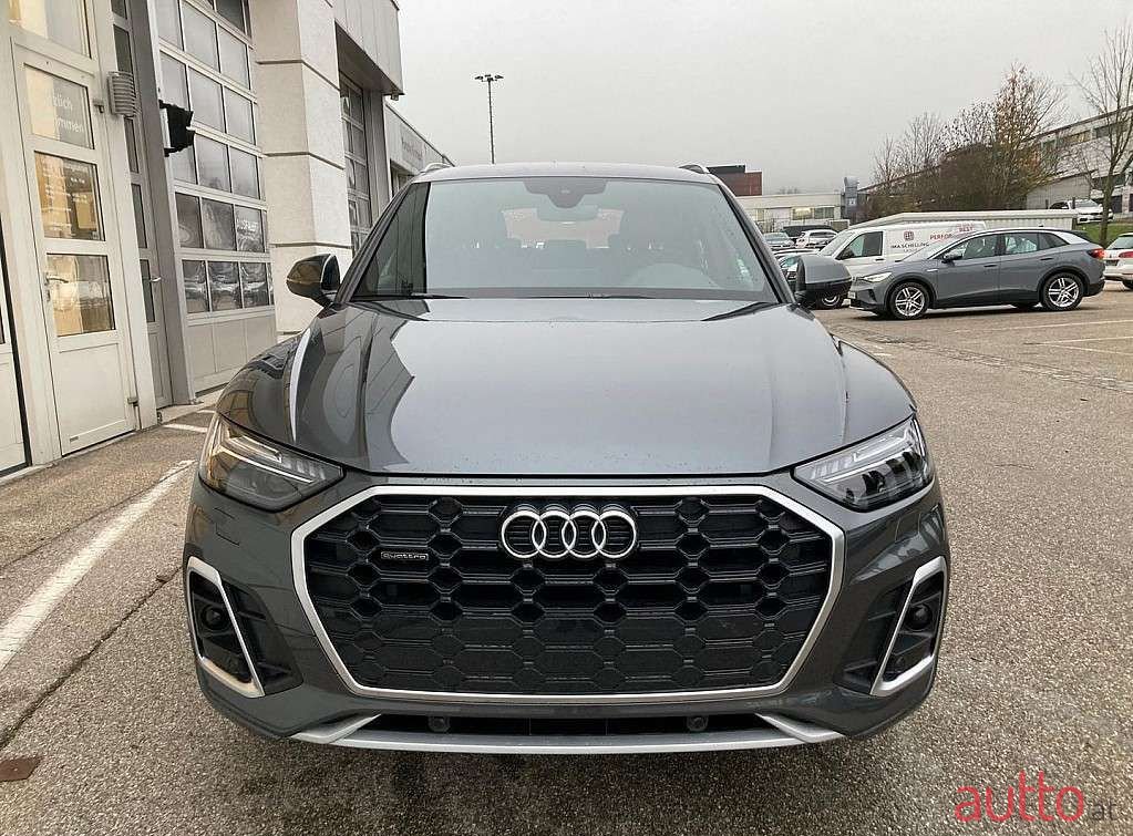 2022' Audi Q5 photo #2