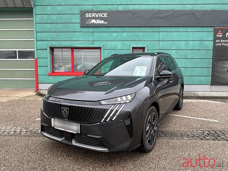 2024' Peugeot 5008 photo #4