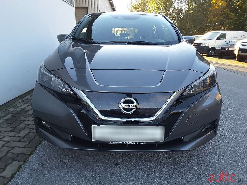 2018' Nissan Leaf photo #2