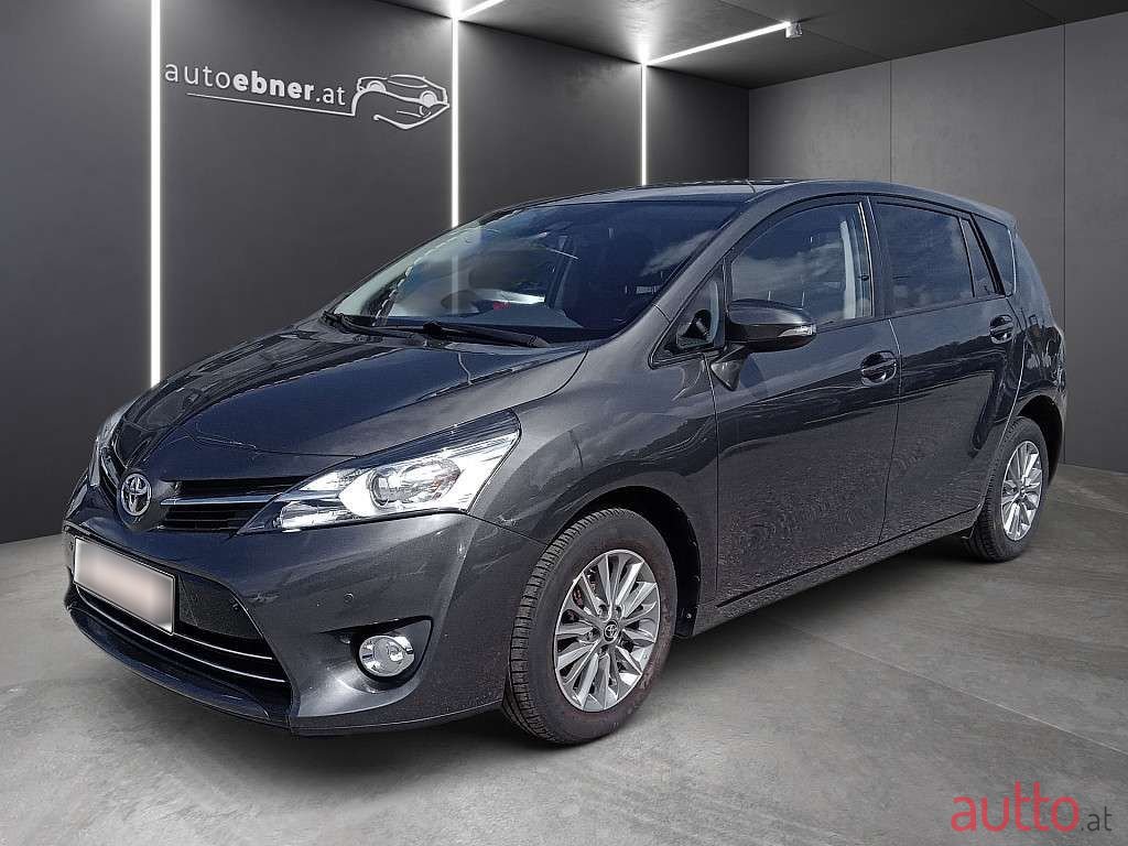 2017' Toyota Verso photo #1