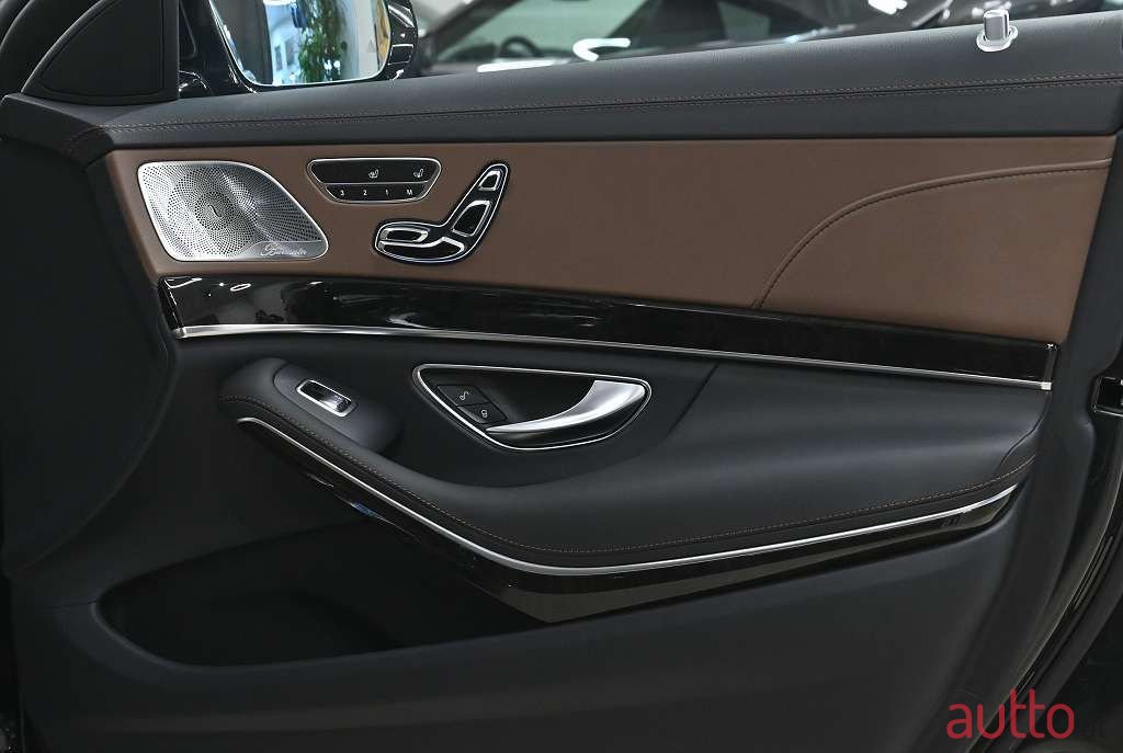 2017' Mercedes-Benz S-Klasse photo #6