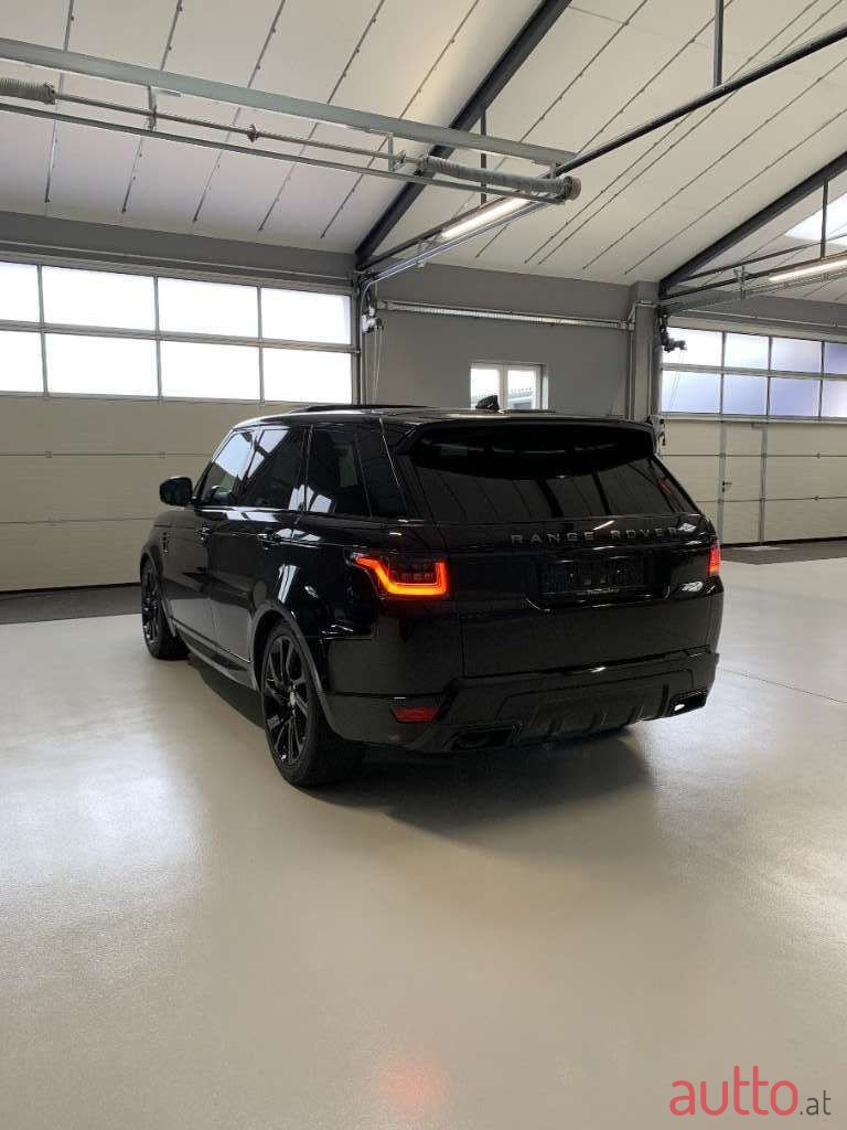 2018' Land Rover Range Rover Sport photo #4