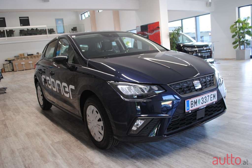 2022' SEAT Ibiza photo #2