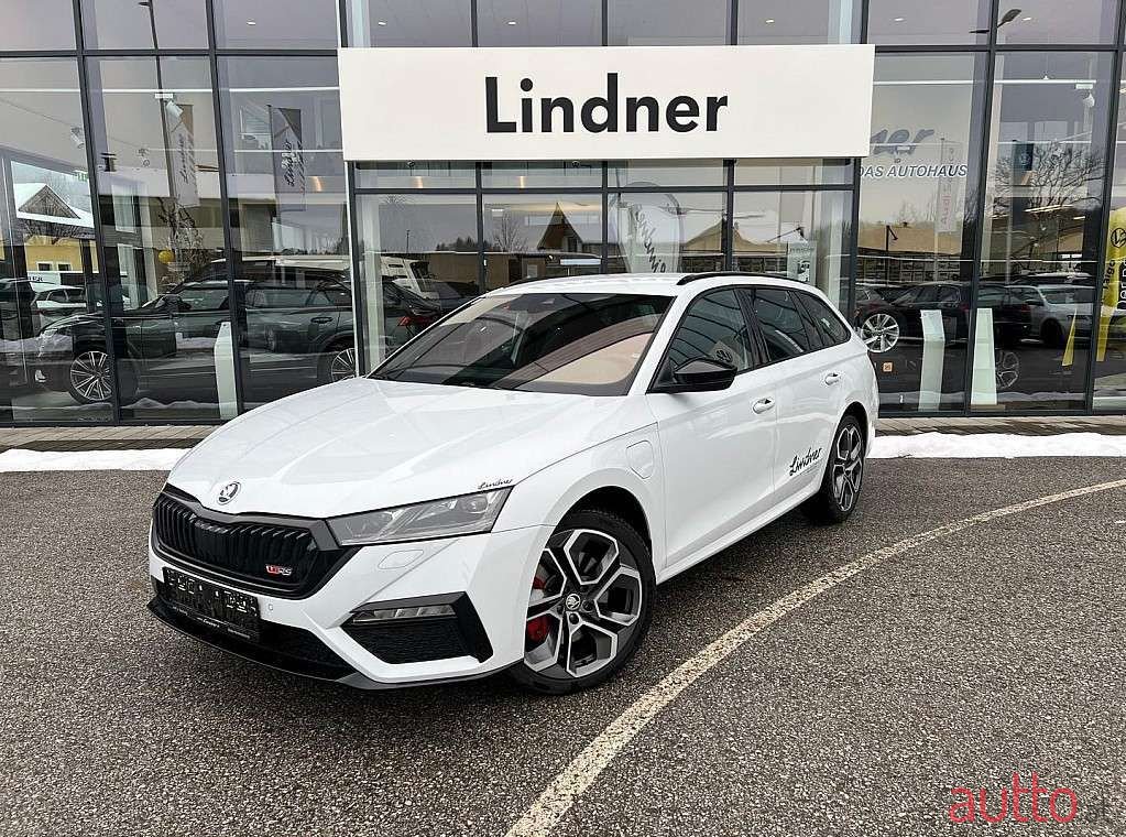 2022' Skoda Octavia photo #1