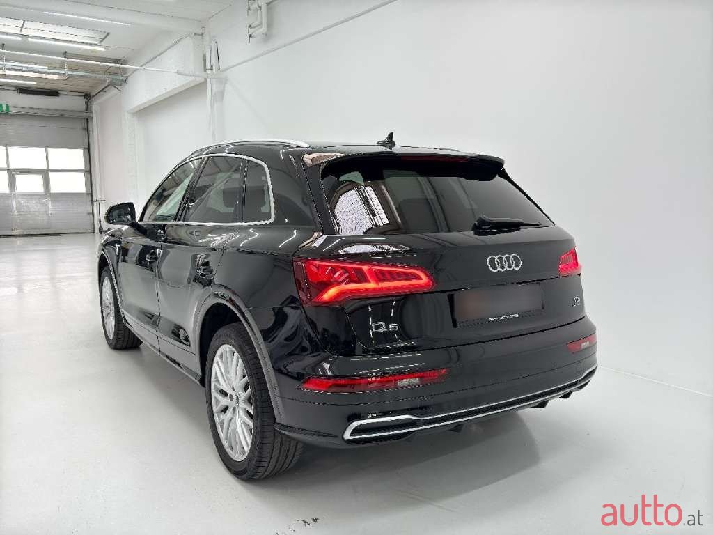 2018' Audi Q5 photo #4