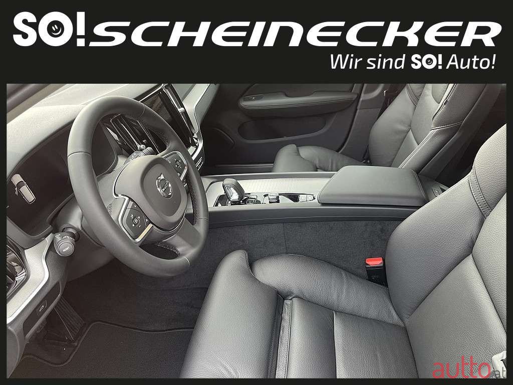 2024' Volvo V60 photo #5