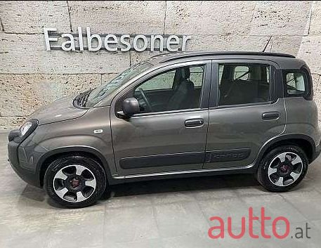 2021' Fiat Panda photo #2