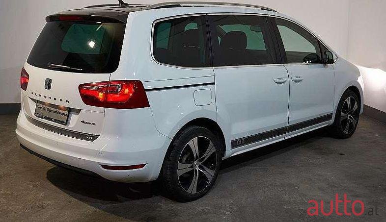 2015' SEAT Alhambra photo #1