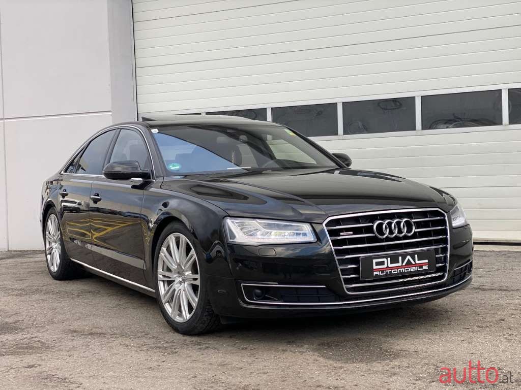 2014' Audi A8 photo #3