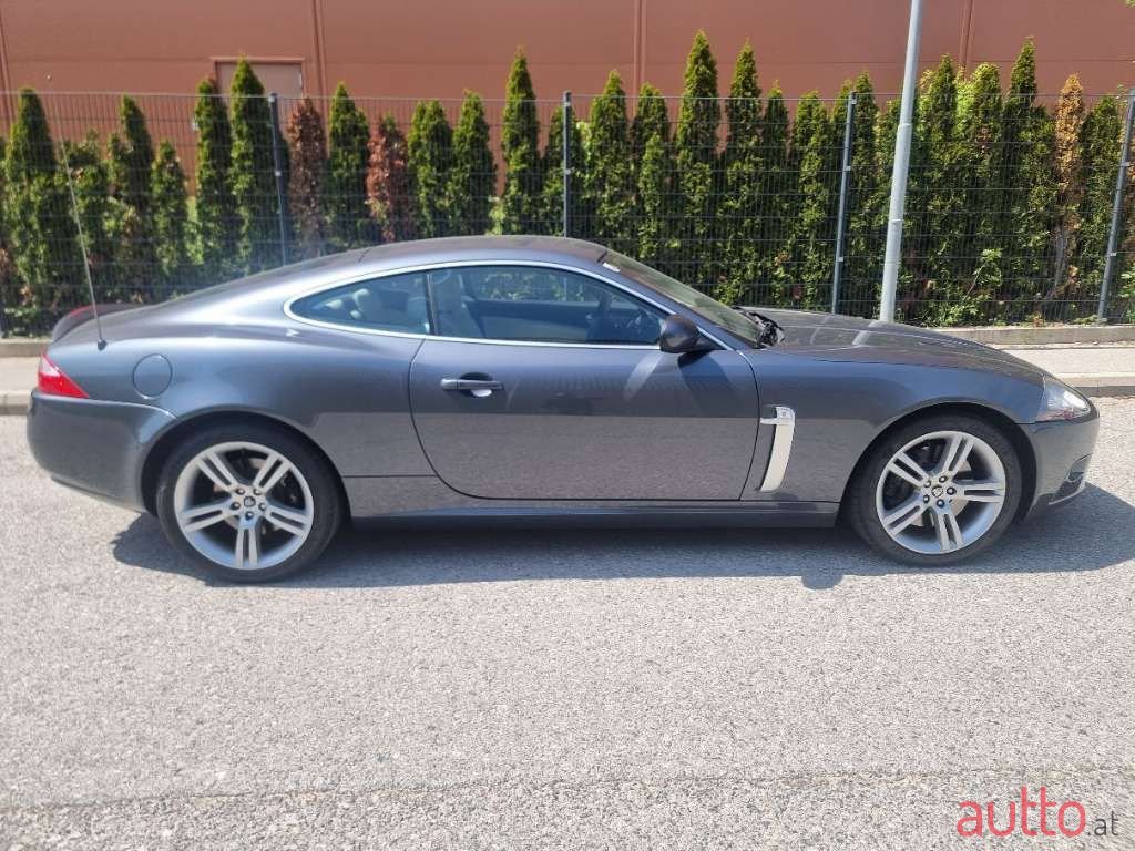 2007' Jaguar XKR photo #2