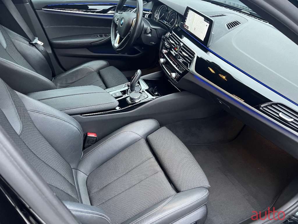 2017' BMW 5Er-Reihe photo #4