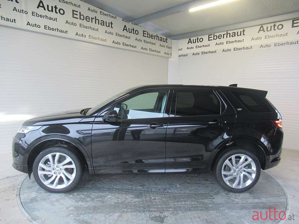 2022' Land Rover Discovery Sport photo #2