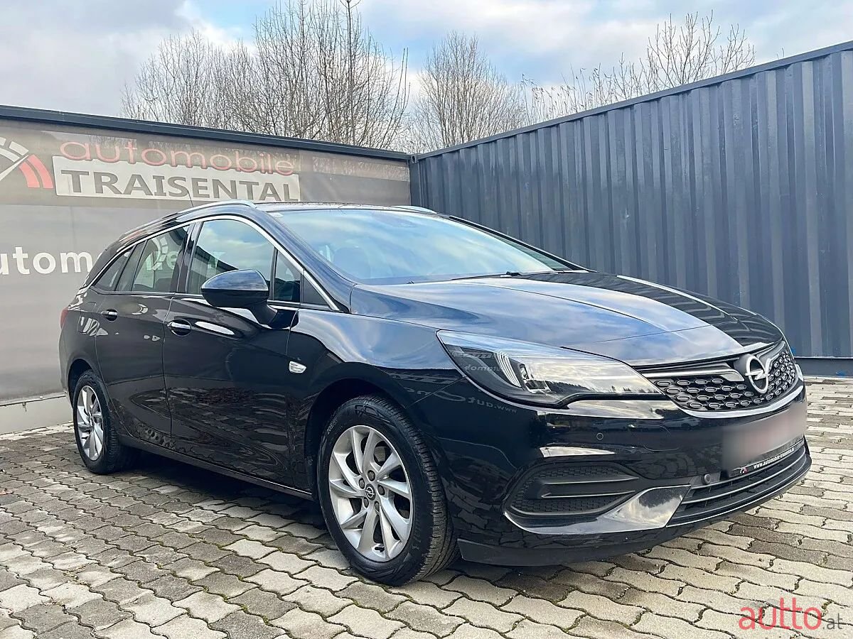 2021' Opel Astra photo #4