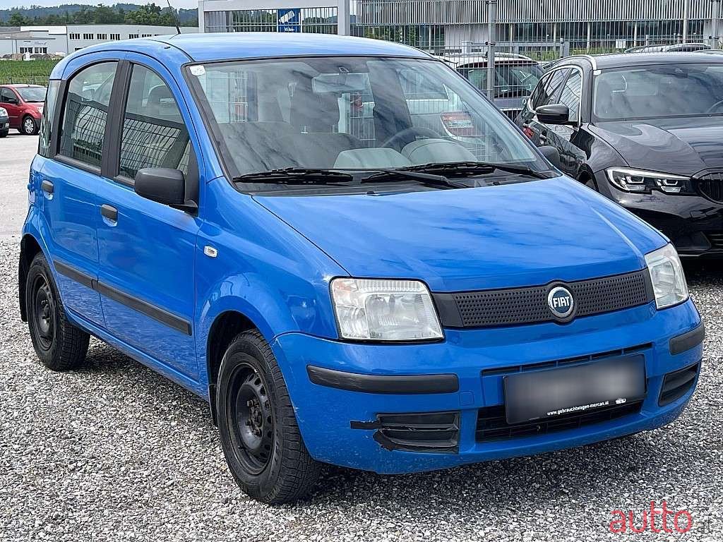 2005' Fiat Panda photo #3