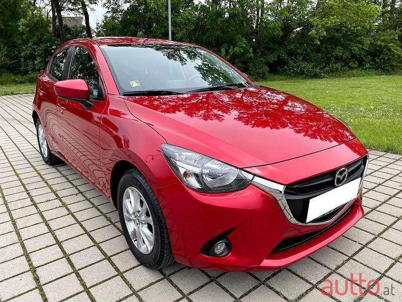 2016' Mazda Mazda2 photo #6