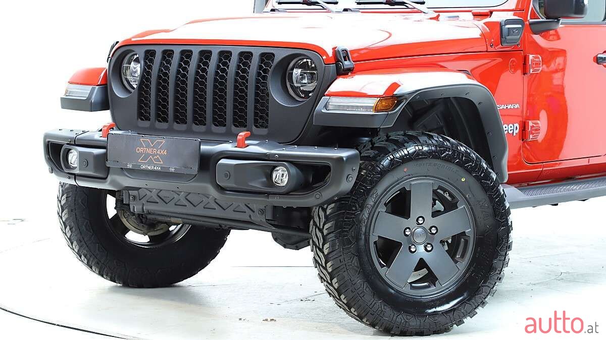 2022' Jeep Wrangler photo #2