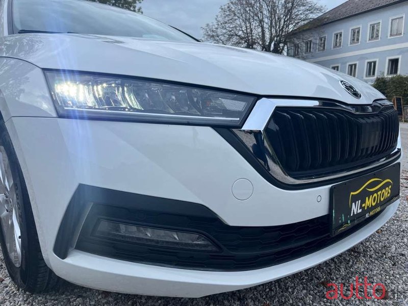 2021' Skoda Octavia photo #4