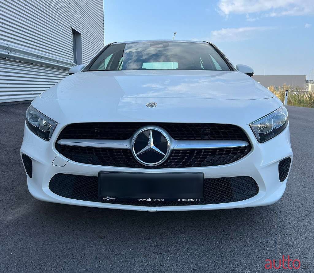 2022' Mercedes-Benz A-Klasse photo #3