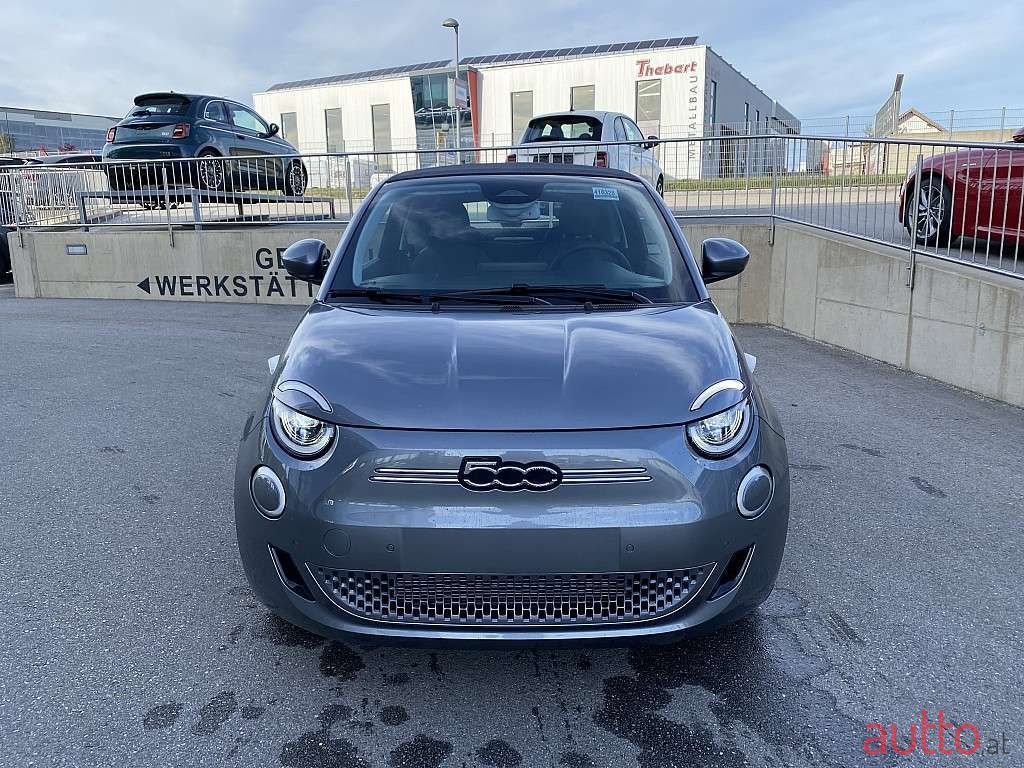2021' Fiat 500 photo #2