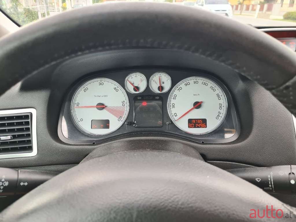 2006' Peugeot 307 photo #3