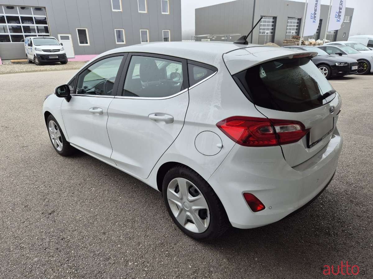 2020' Ford Fiesta photo #5
