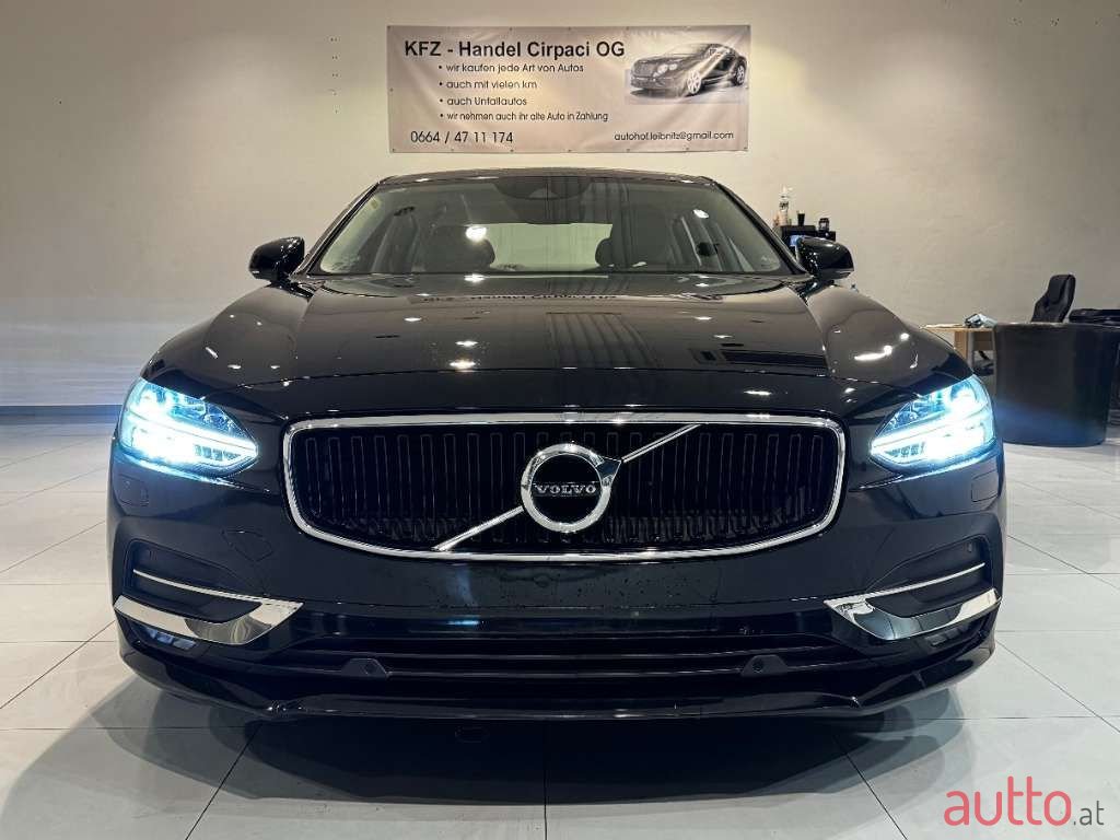 2018' Volvo S90 photo #2