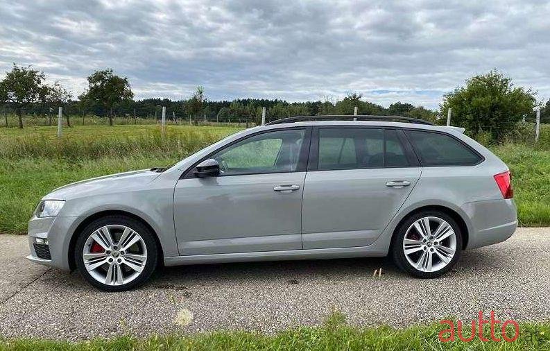 2015' Skoda Octavia photo #1
