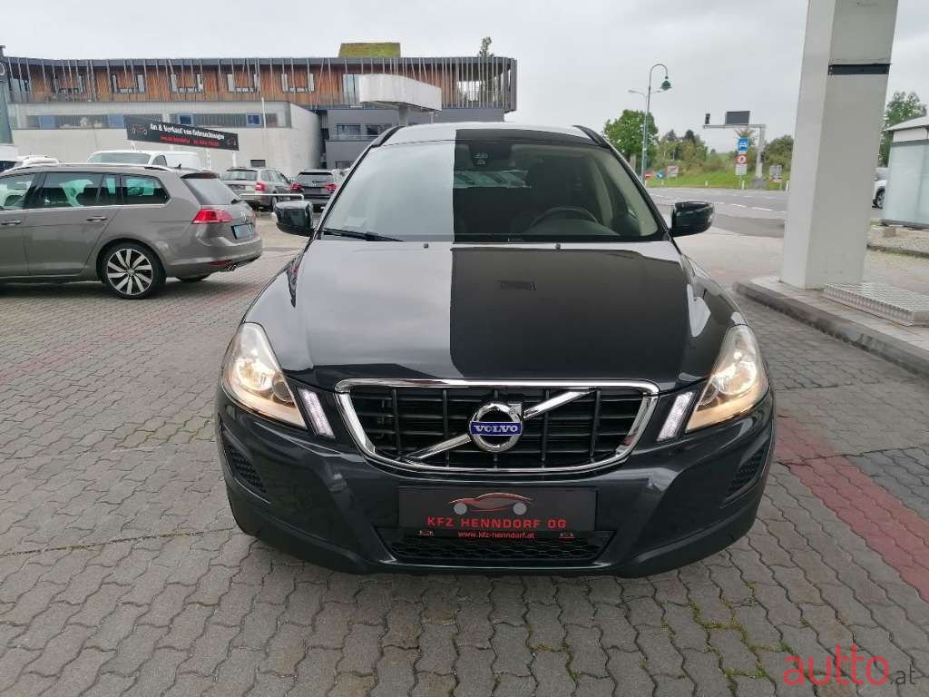 2011' Volvo XC60 photo #2